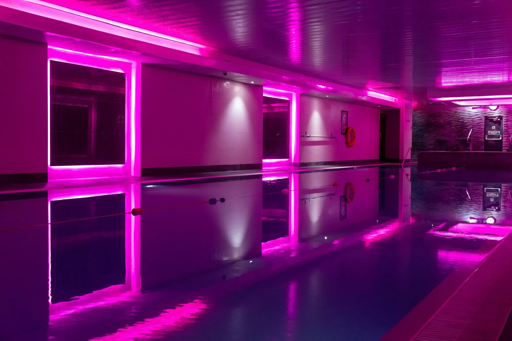 The indoor pool at Gold's Gym Hounslow